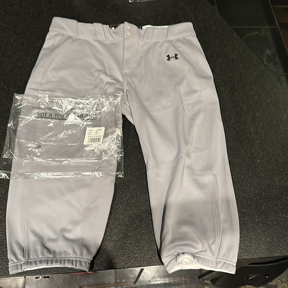 NWT - Under Armour Gray/Gray Black Women’s SOFTBALL PANTS - many sizes - Picture 4 of 6